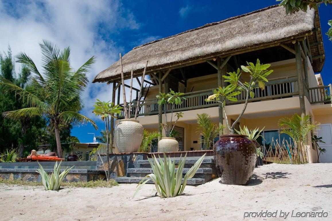 Ocean Villas Hotel Grand Baie Exteriör bild