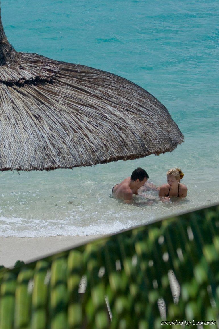 Ocean Villas Hotel Grand Baie Exteriör bild